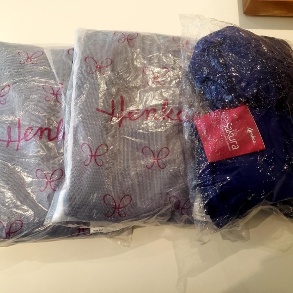 NEW Henkaa Convertible Dress-- 3 Dresses - Picture 3 of 4